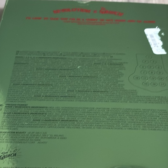 NEW Revolution X Grinch Red Holiday Shadow Palette - Picture 4 of 11